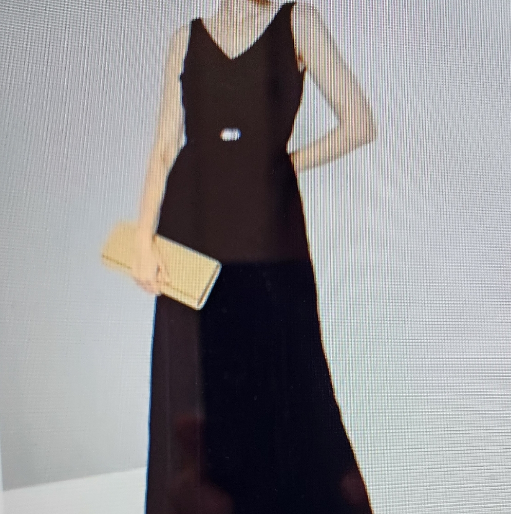 Elegant Black Evening Gown